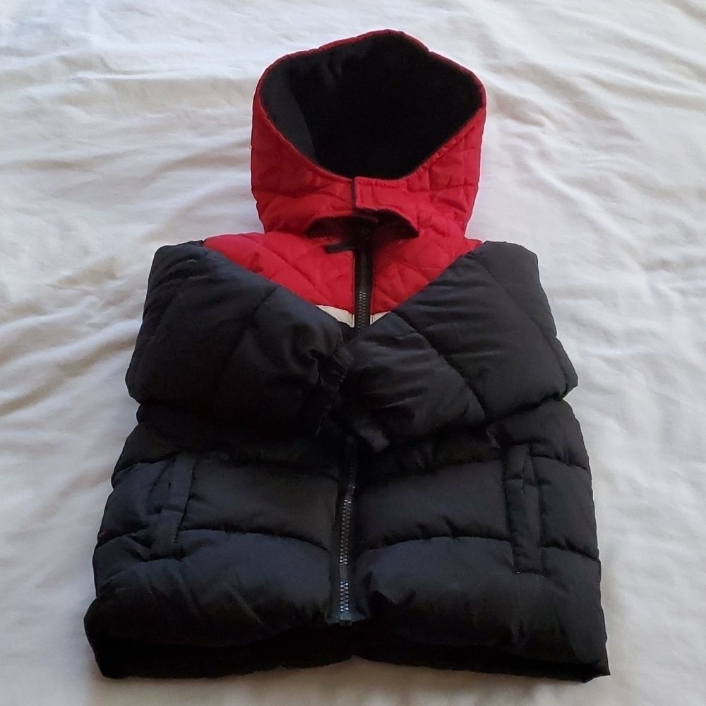 IXTREME PUFFER hooded jacket size 2T. NWT